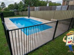 Aluminium flat top pool fencing