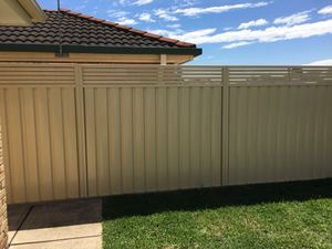 Slat Fence Topper 300mm