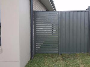 Slat Single Gate