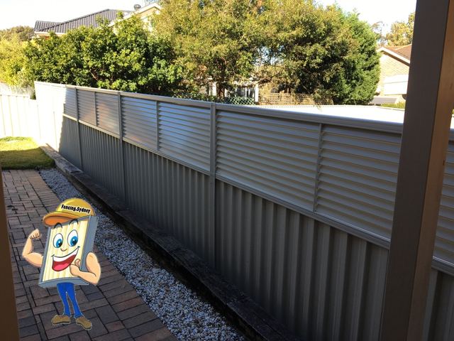 600 mm louvre fence extension