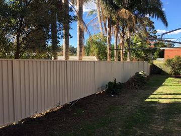 Colorbond Fence 2.1m High Panels
